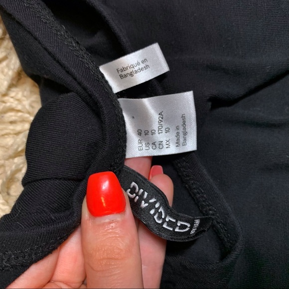 🖤DIVIDED Black Bodycon Dress🖤 - Picture 5 of 5